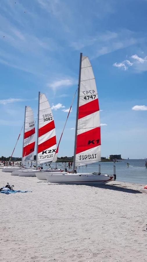 Stijlvol Appartement Op Strand Makkum Luaran gambar