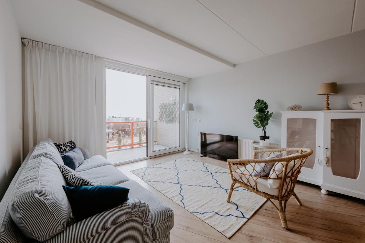 Stijlvol Appartement Op Strand Makkum Luaran gambar