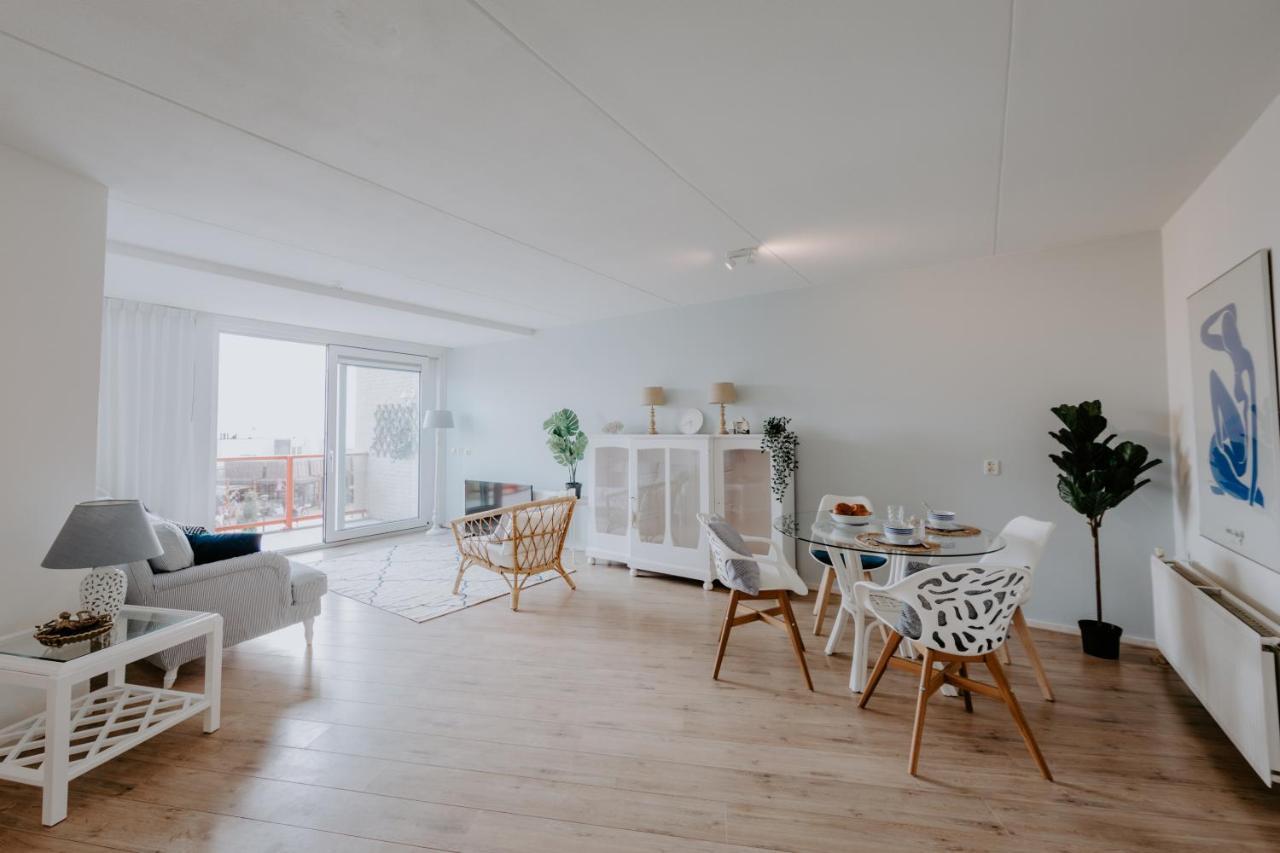 Stijlvol Appartement Op Strand Makkum Luaran gambar